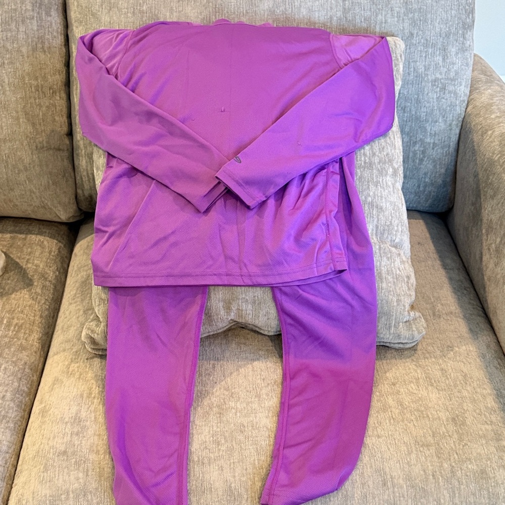 Kids size Large. Long underwear for under snow pants & jacket. Tons of life left